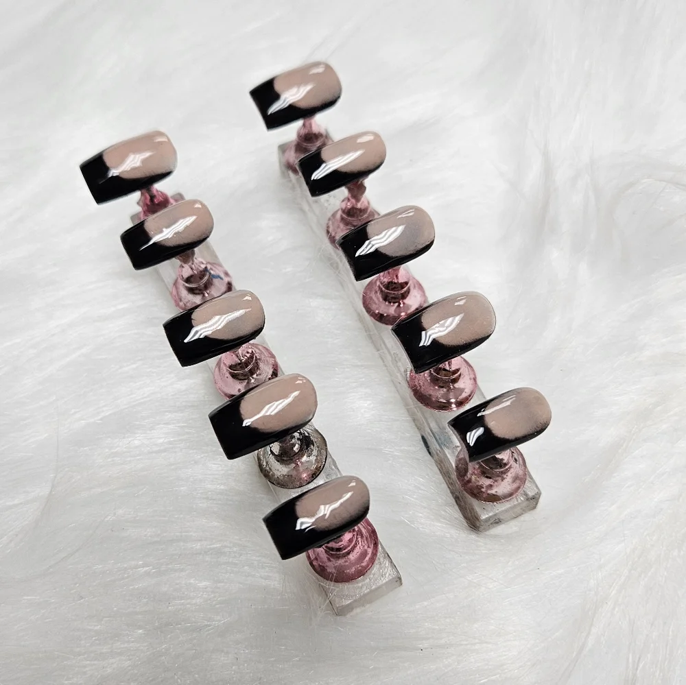 Acrylic press on nails - Picture 5 of 7